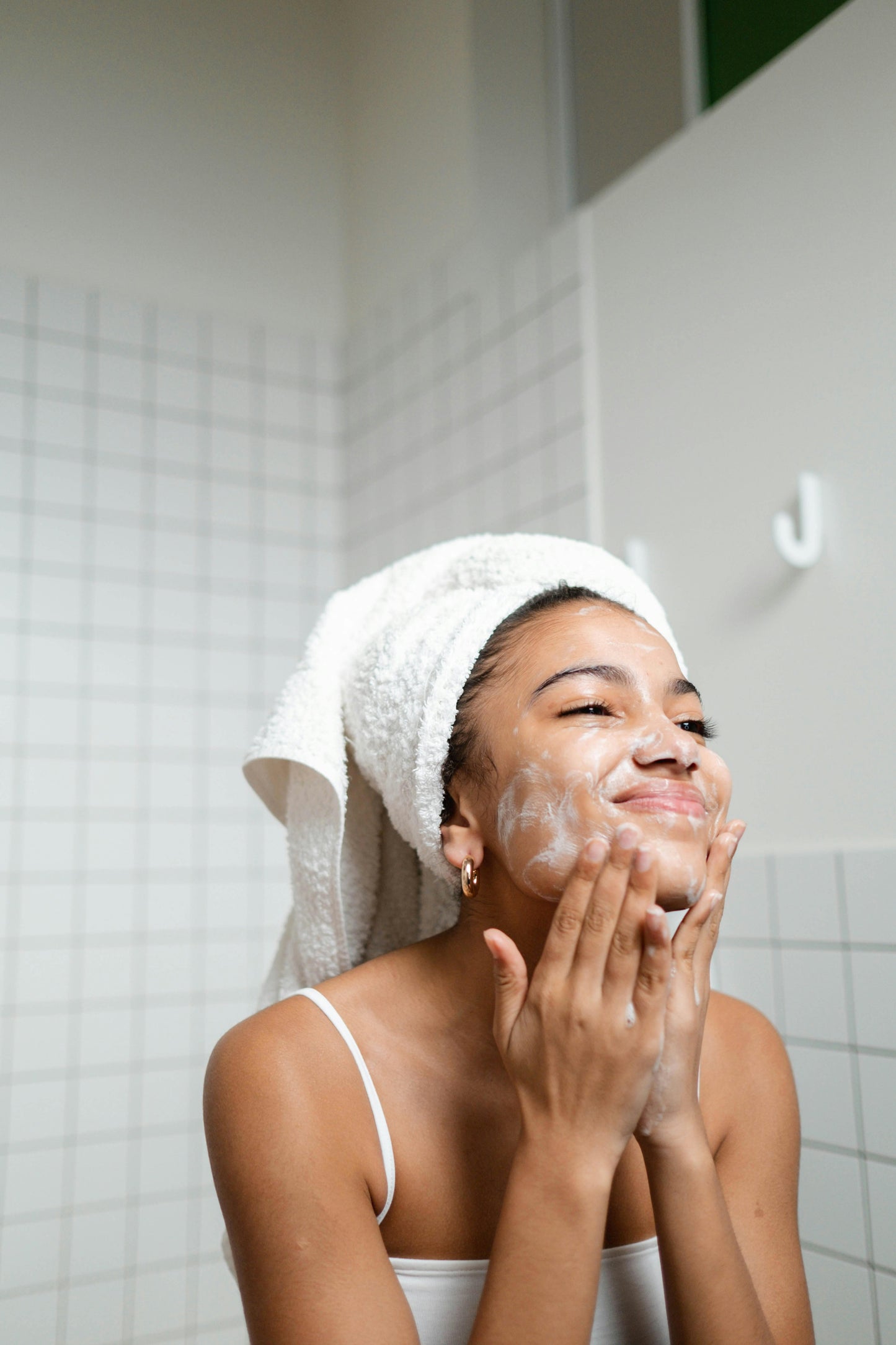Melt Away Solid Oil Cleanser